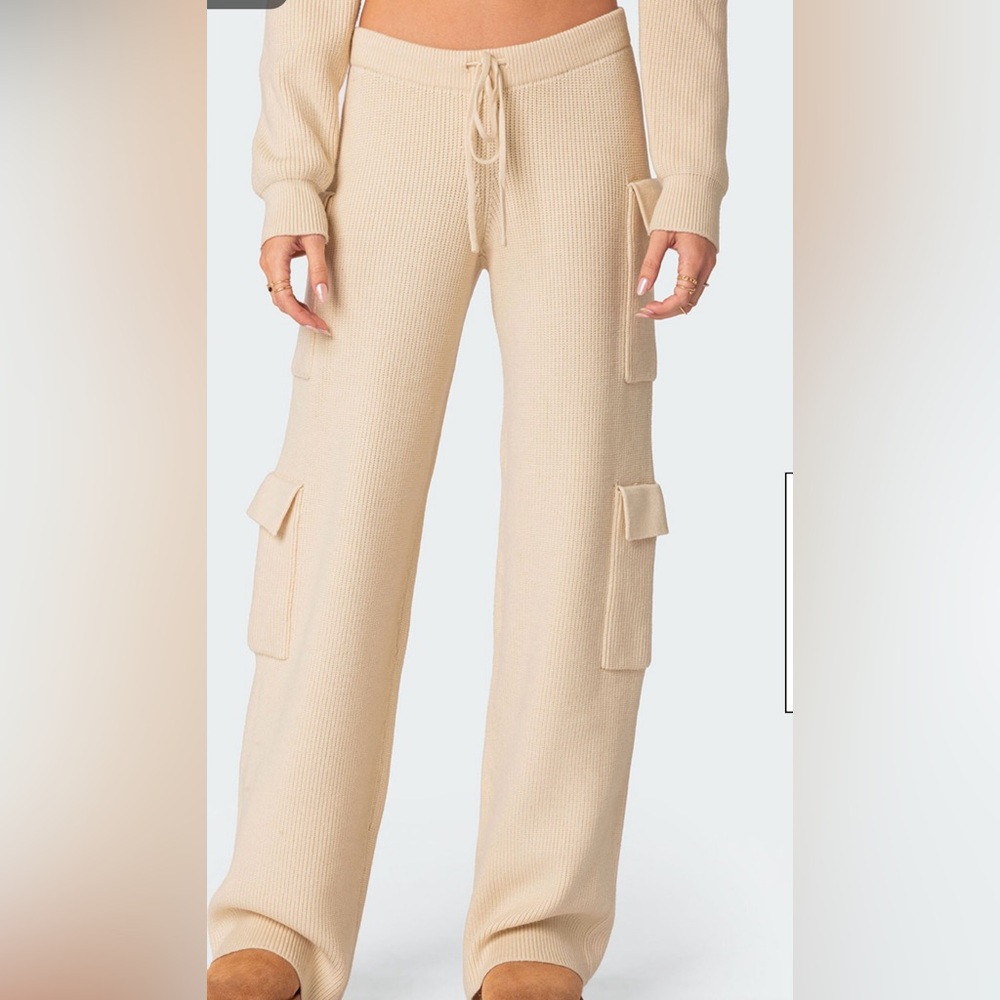 Tan Edikted Cargo Sweatpantss